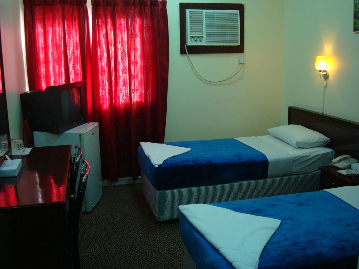 Spectrum Hotel Dubai Room photo